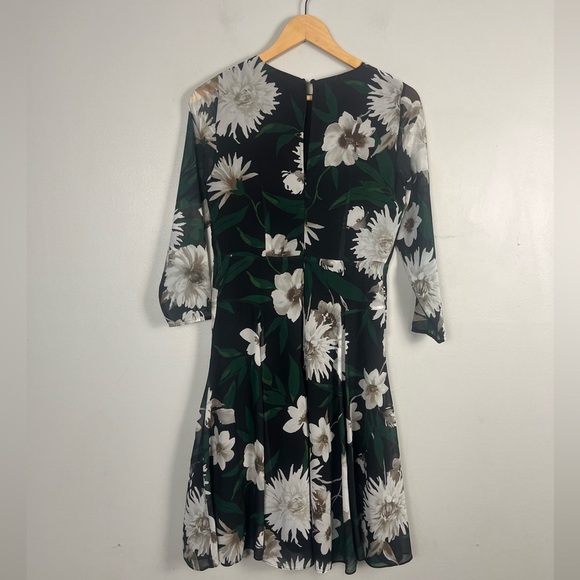 Hobbs London Dress green white black Floral Print Midi Length Dress size 2 - Picture 8 of 11